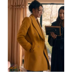 Fool Me Once S01 Eva Finn Yellow Coat