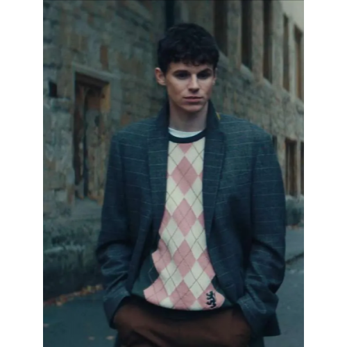 Ruairi O’Connor Surprised by Oxford Blazer